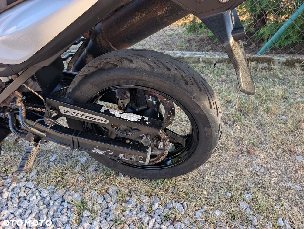 Suzuki V-STROM - 6