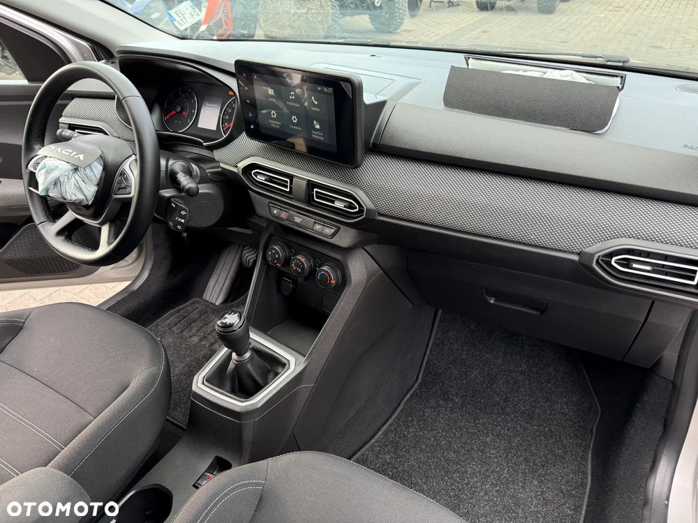 Dacia Sandero 1.0 TCe Laureate S&S - 8