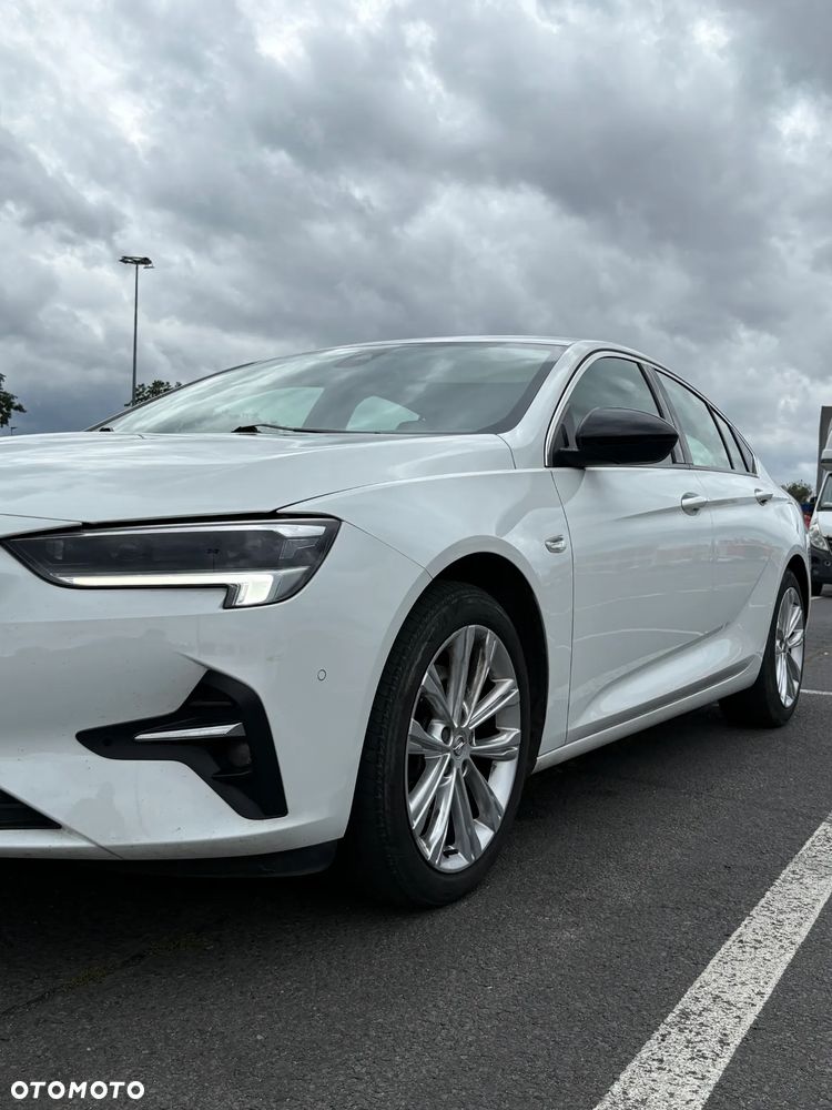 Opel Insignia 2021 photo 2