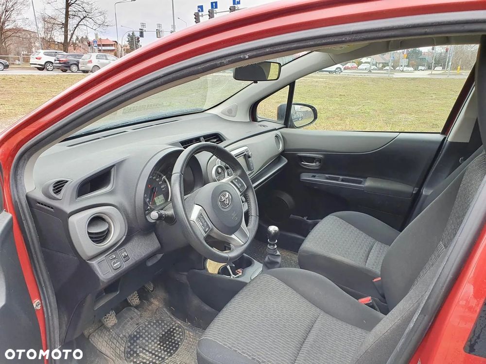 Toyota Yaris - 7
