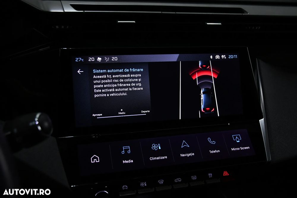 Peugeot 308 SW Plug-In Hybrid 180 e-EAT8 GT - 26