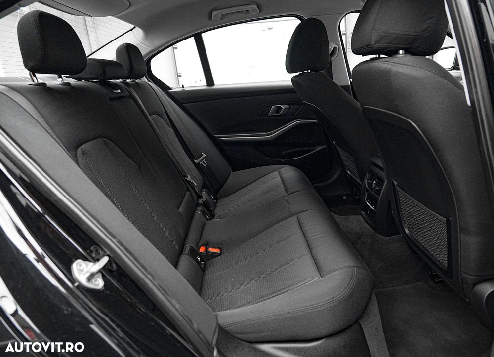 BMW Seria 3 318d Aut. Edition Luxury Line Purity - 17