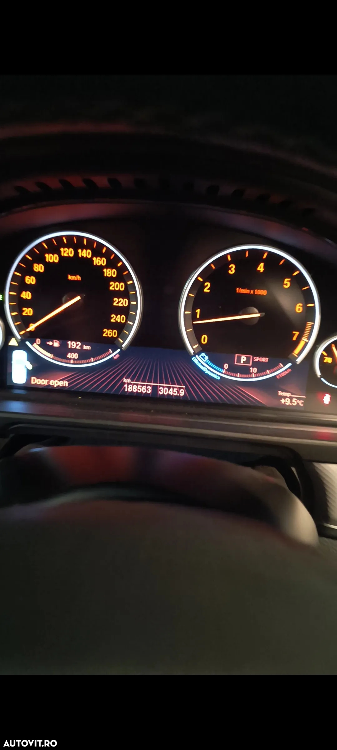 BMW Seria 5 520i Sport-Aut. - 11