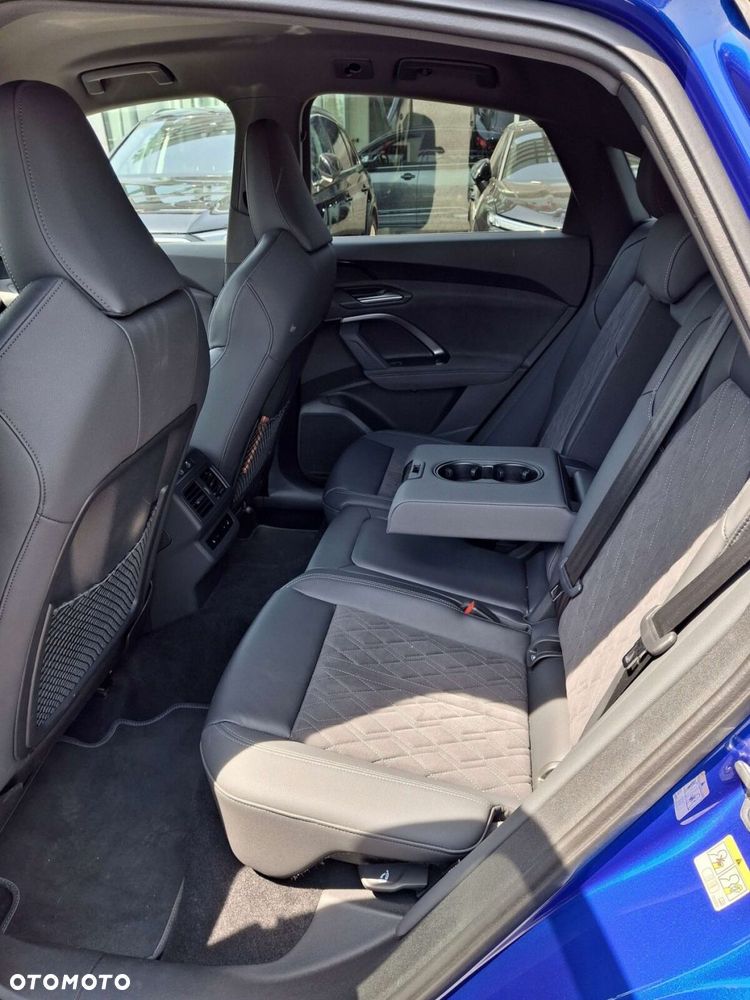 Audi Q5 Sportback - 16