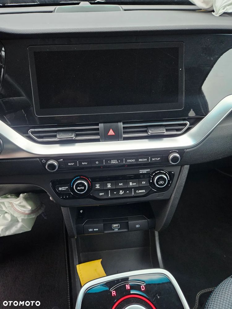 Kia Niro e-Niro 64kWh M - 15