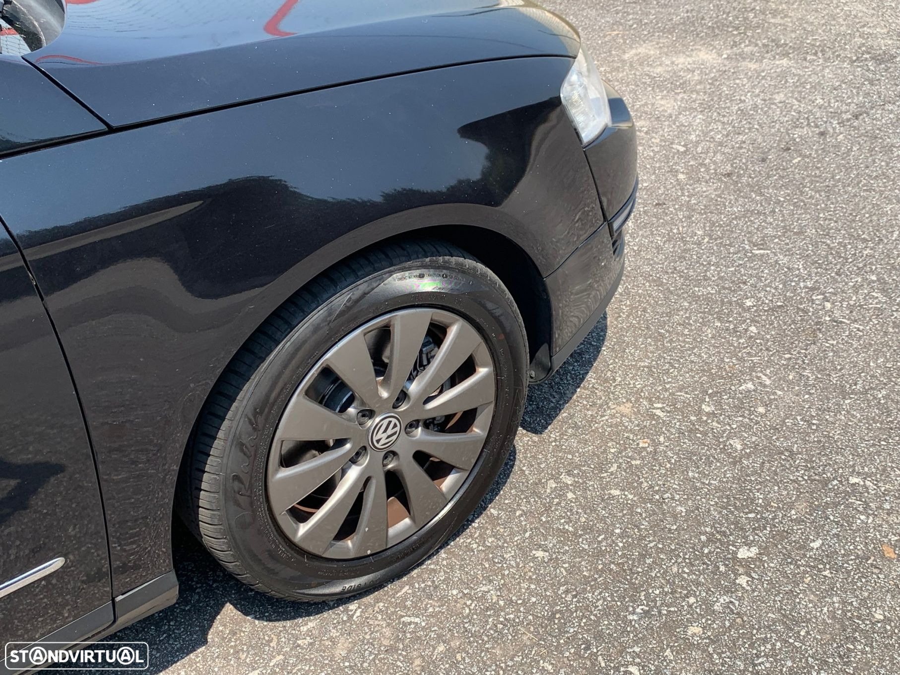 VW Passat 2.0 TDI BM Confortline - 9