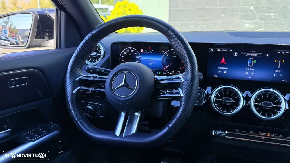 Mercedes-Benz GLA 200 d AMG Line - 22