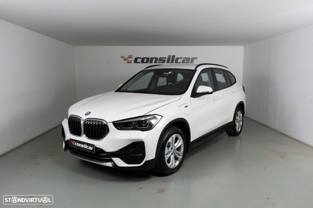 BMW X1 25 e xDrive Corporate Edition - 2