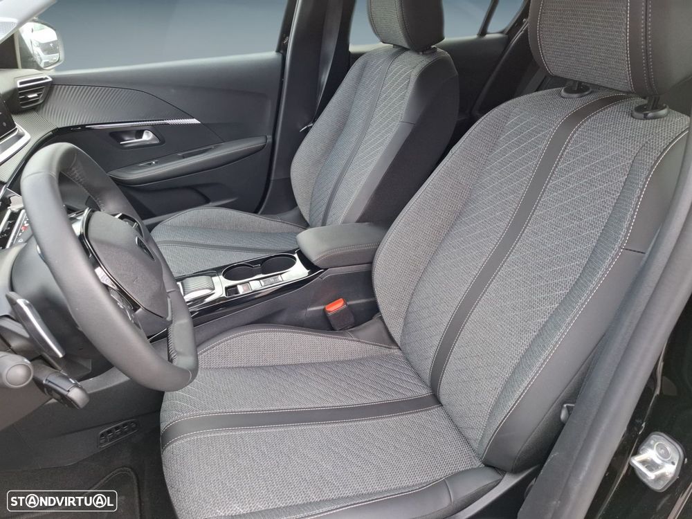 Peugeot 208 1.2 Hybrid Allure e-DCS6 — fotografia 11