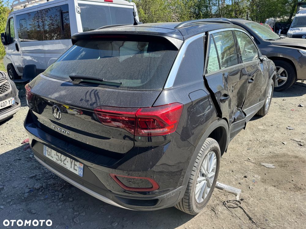 Volkswagen T-Roc - 29