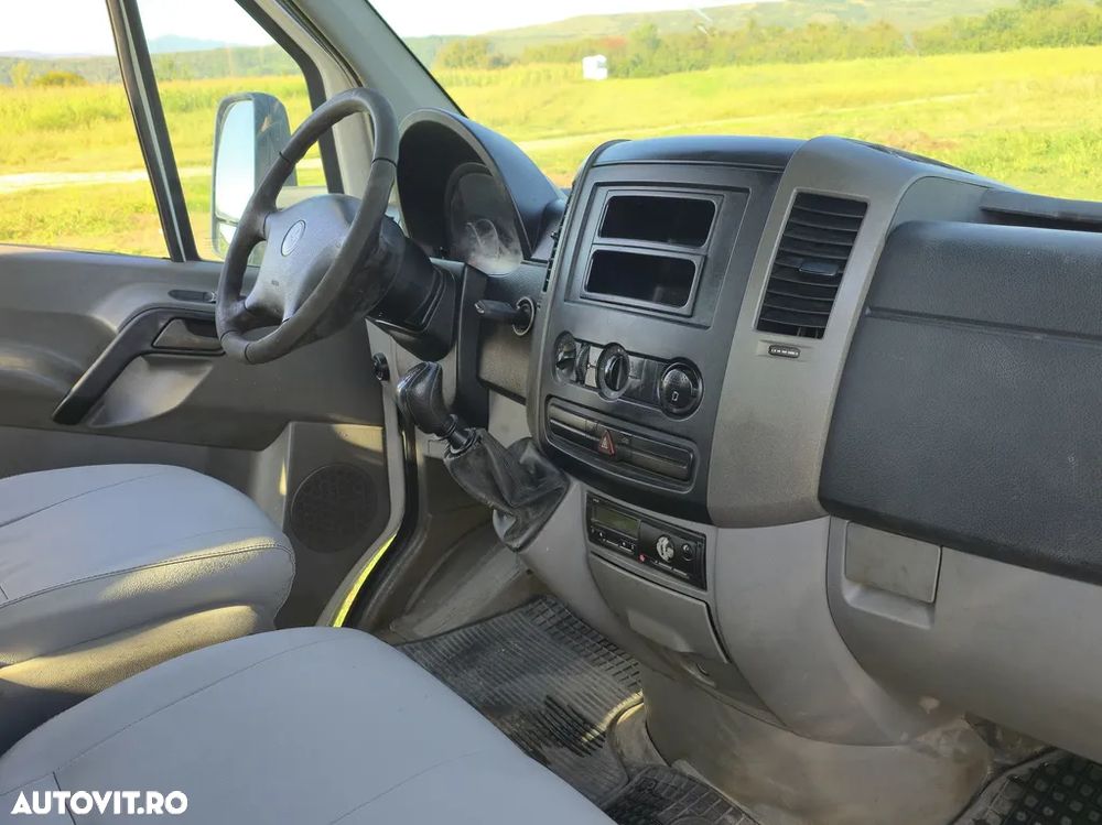 Volkswagen Crafter - 14