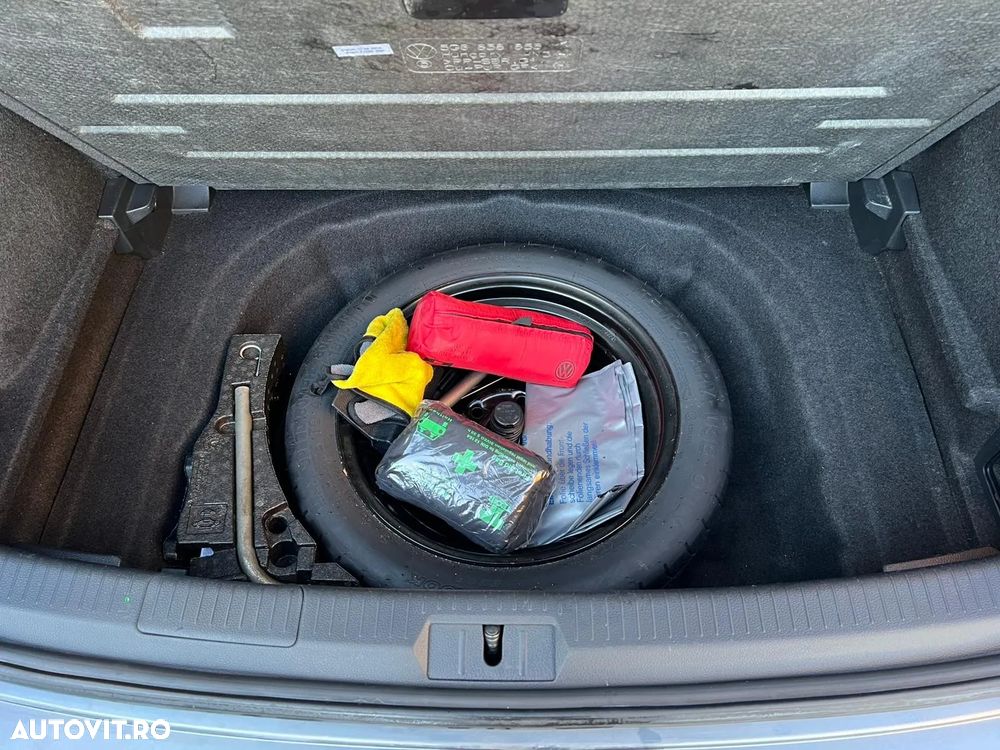 Volkswagen Golf 1.5 TSI DSG Highline - 27