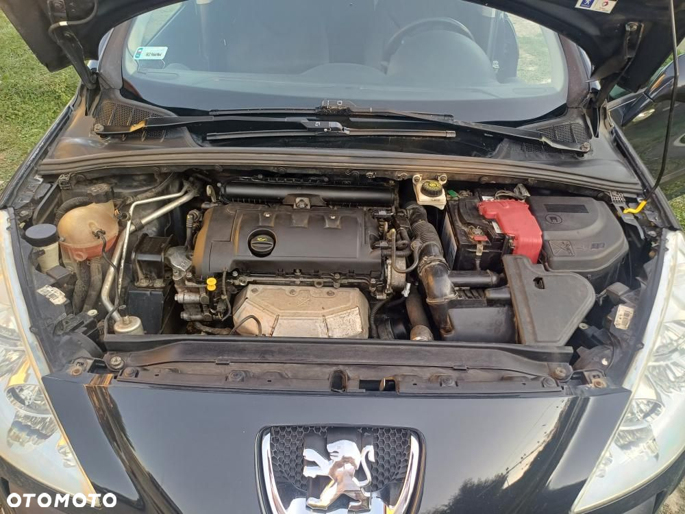 Peugeot 308 1.6 Premium - 16