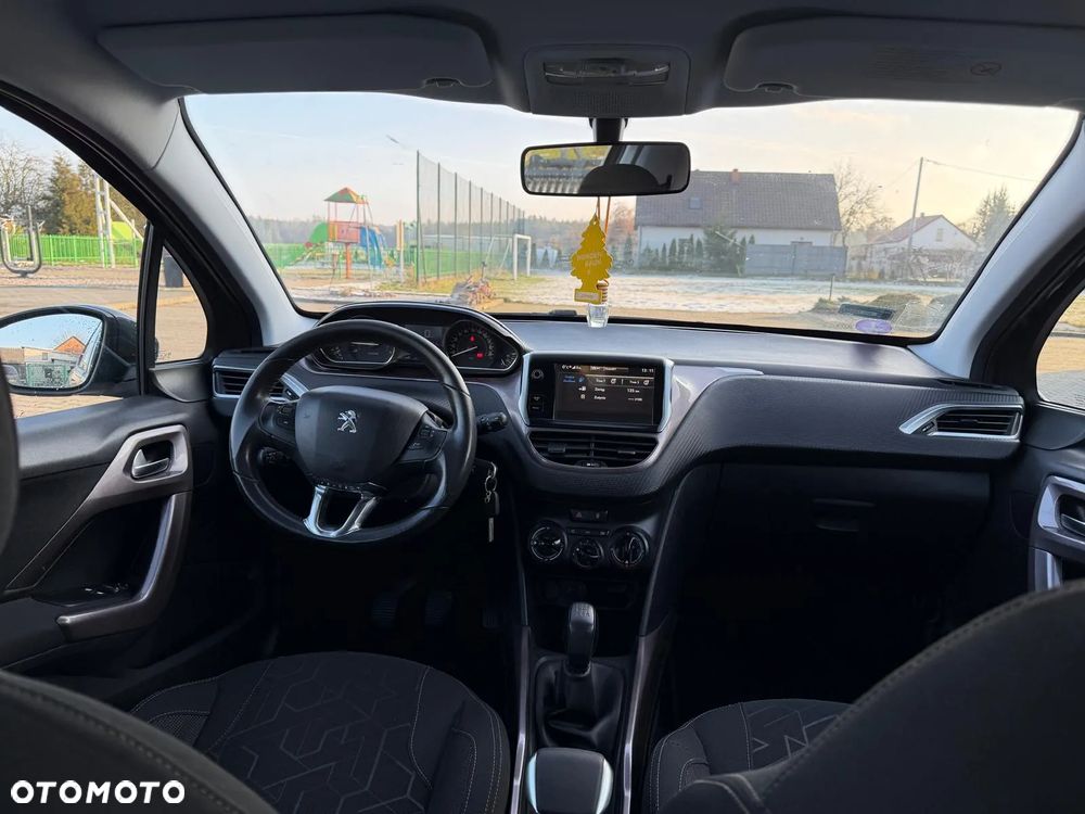 Peugeot 2008 PureTech 82 Active - 10