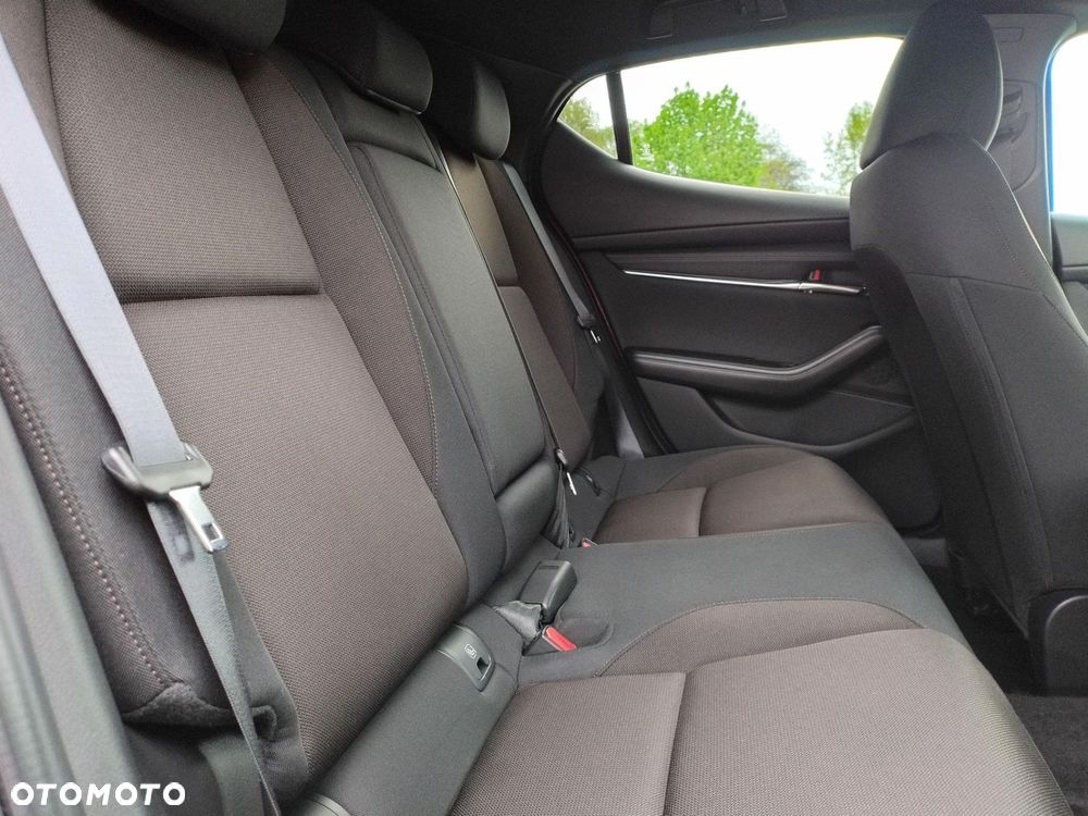 Mazda 3 2.0 mHEV Exclusive-Line - 32