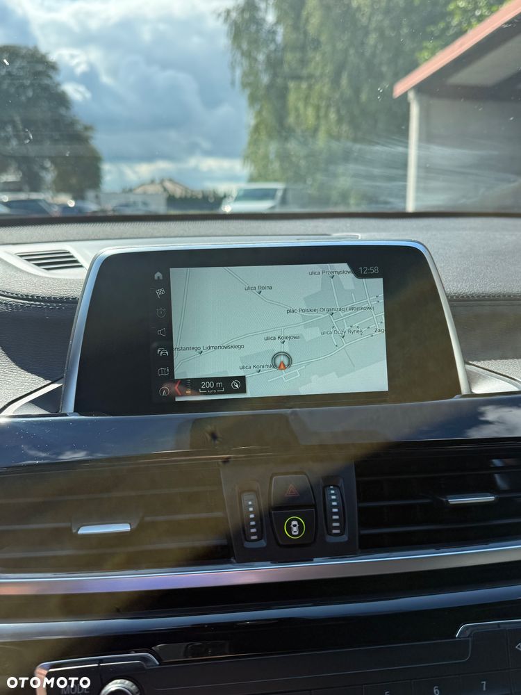 BMW X2 sDrive18d Business Edition sport - 13