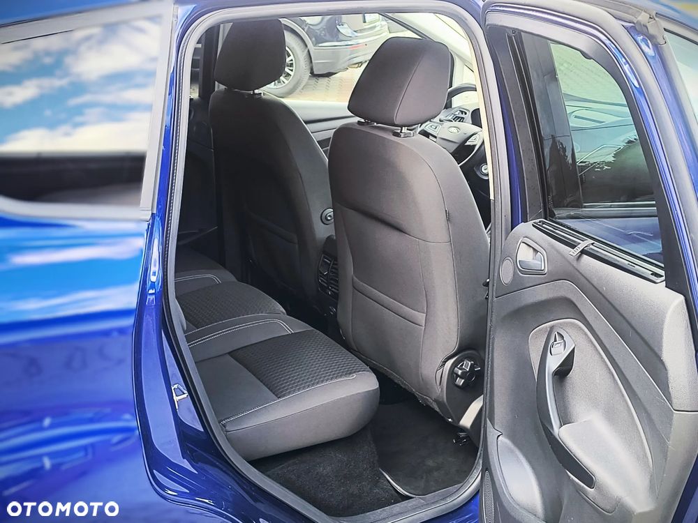 Ford C-MAX - 11