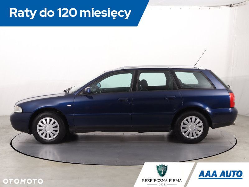 Audi A4 Avant - 4