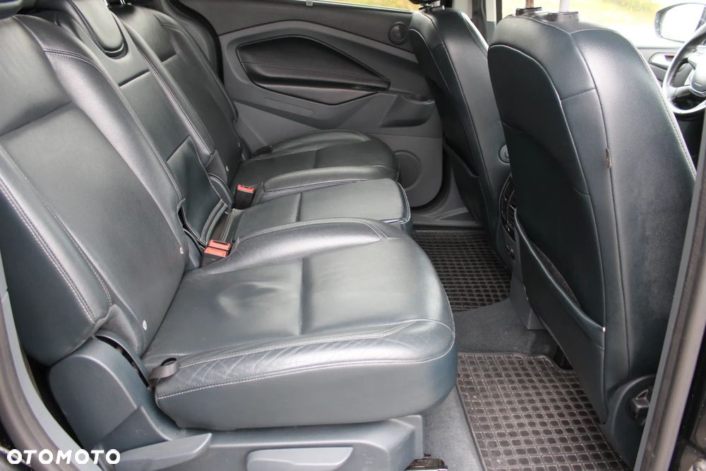 Ford Grand C-MAX - 10