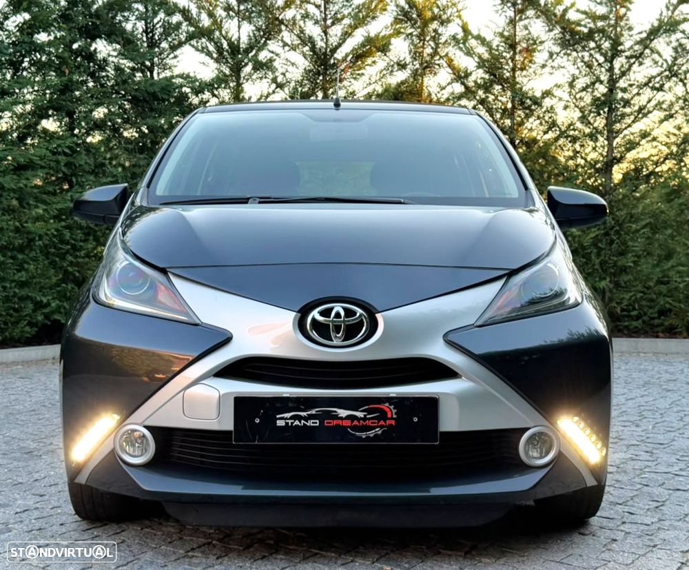 Toyota Aygo 1.0 X-Play - 2