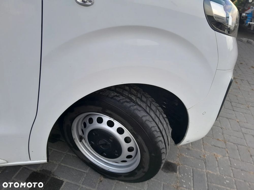 Opel Vivaro furgon - 9