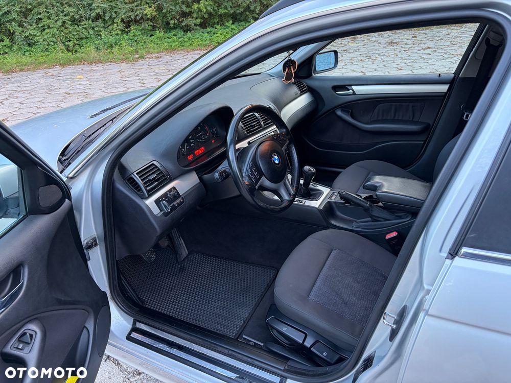 BMW Seria 3 330d - 10