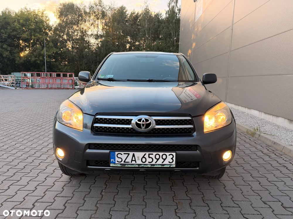 Toyota RAV4 2.2 D-4D X - 8