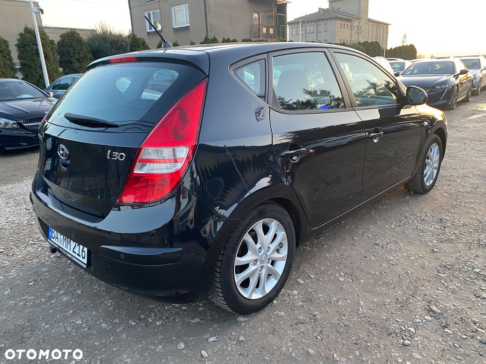 Hyundai i30 1.4 Edition Plus - 37