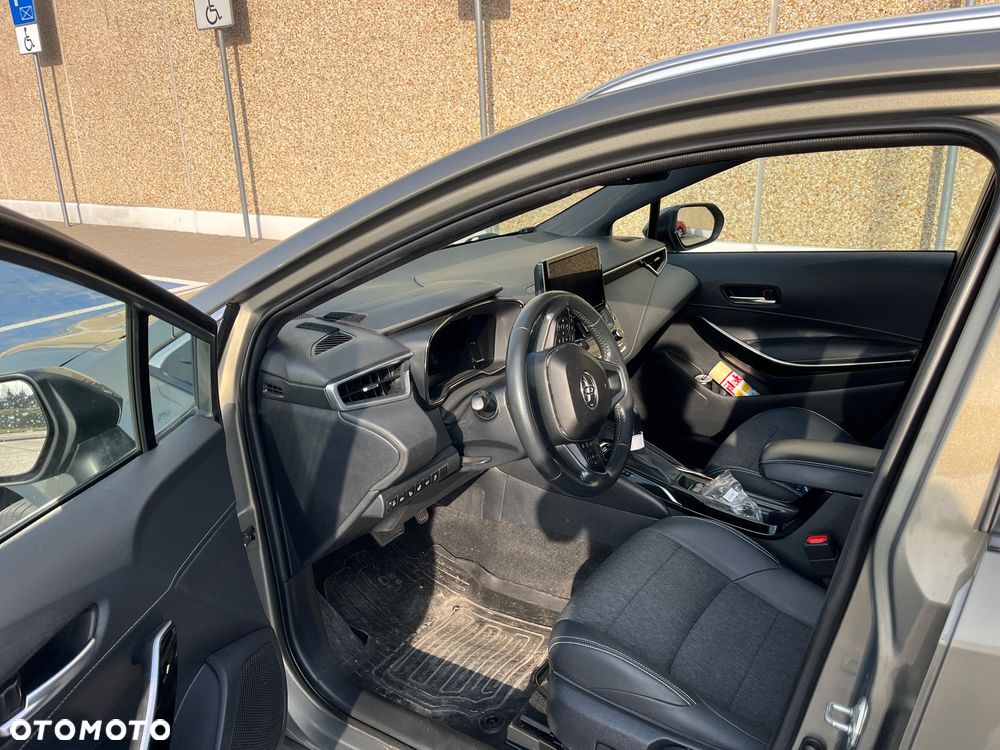 Toyota Corolla 1.8 Hybrid Comfort - 10