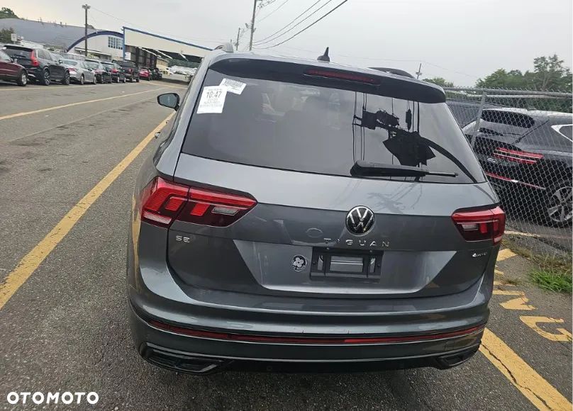 Volkswagen Tiguan - 6