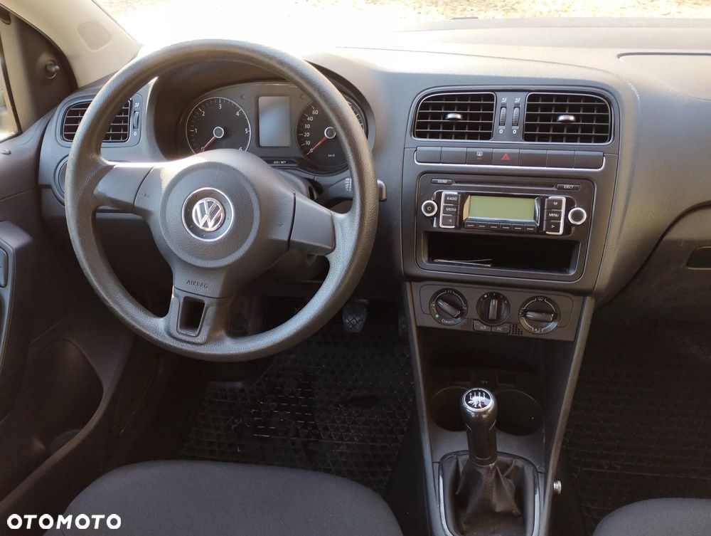 Volkswagen Polo 1.6 TDI DPF Trendline - 12