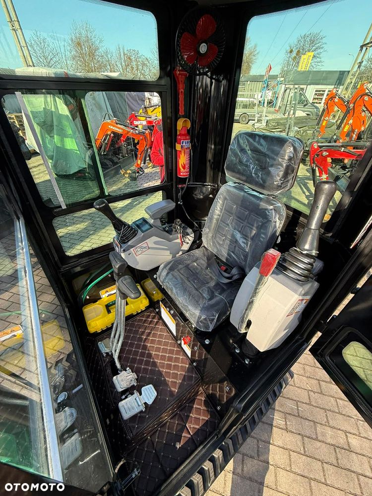 Kingway SV15 JOISTICK KABINA Ramię skr 1500kg 3 łyżki 3-cyl SILNIK 25KM D - 34