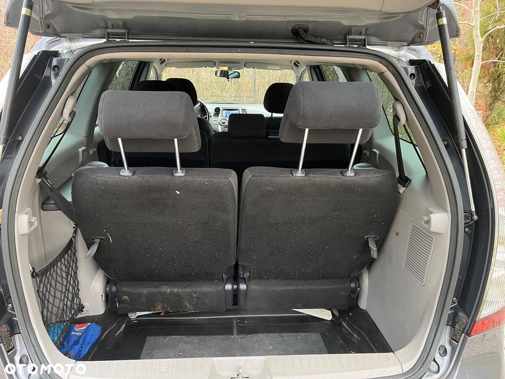 Mitsubishi Grandis 2.4 Automatik Intense - 10
