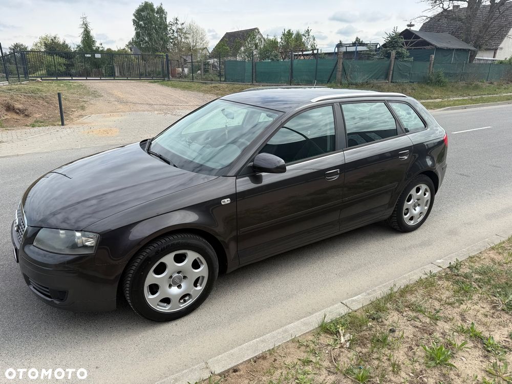 Audi A3 Sportback 1.6 Attraction - 1