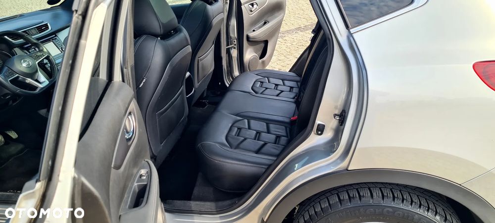 Nissan Qashqai - 23
