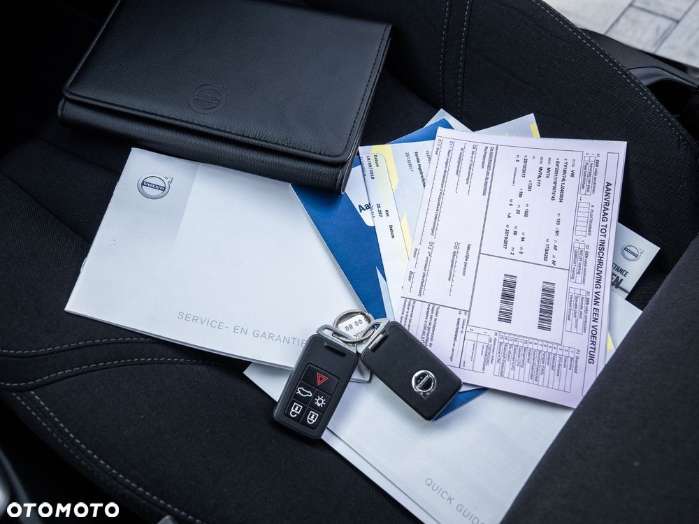 Volvo V40 D2 Kinetic - 38