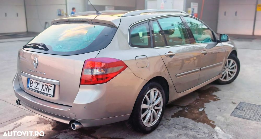 Renault Laguna 2.0 dCi FAP Expression - 4