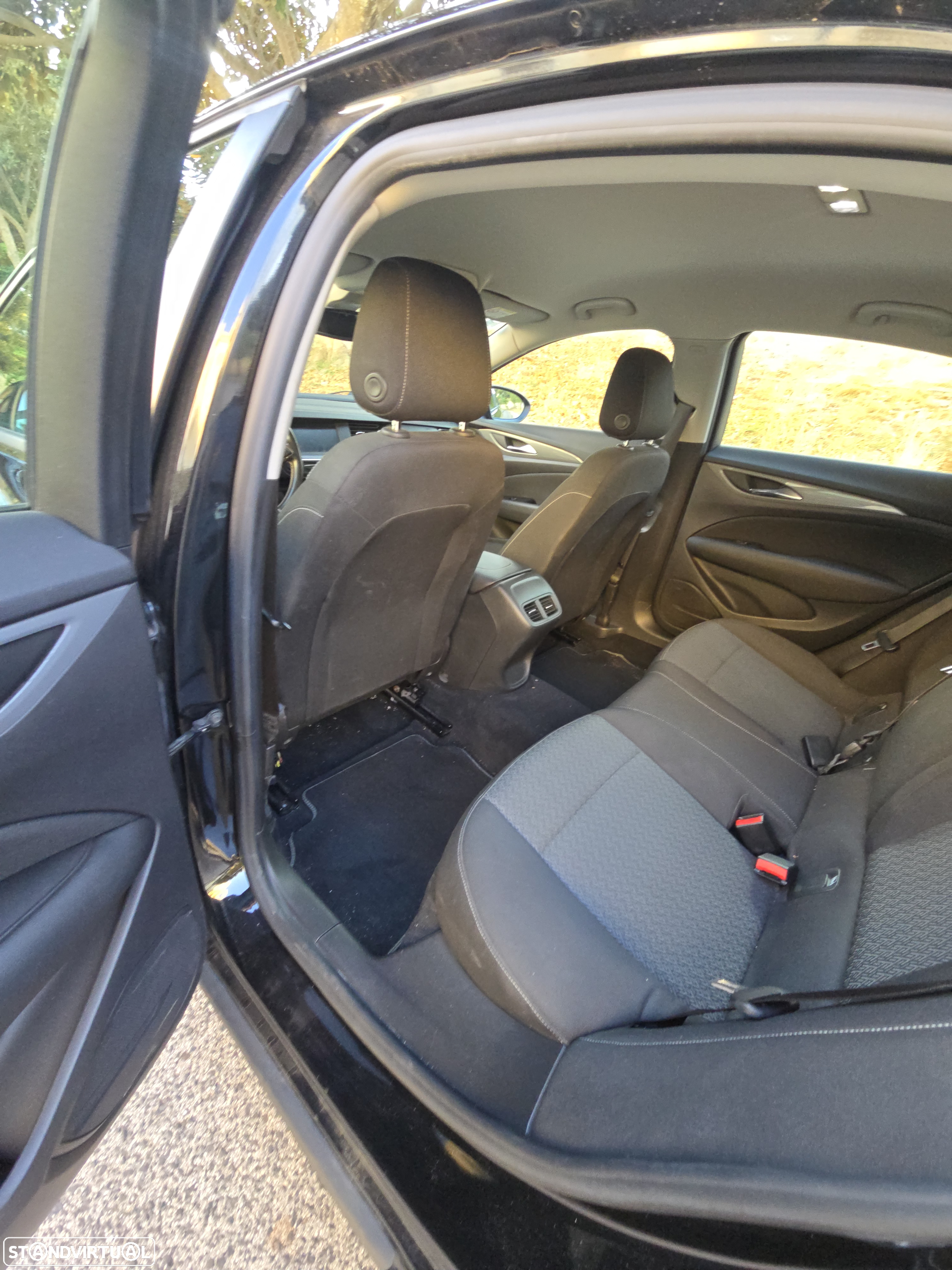 Opel Insignia Grand Sport 1.6 CDTi Innovation - 23