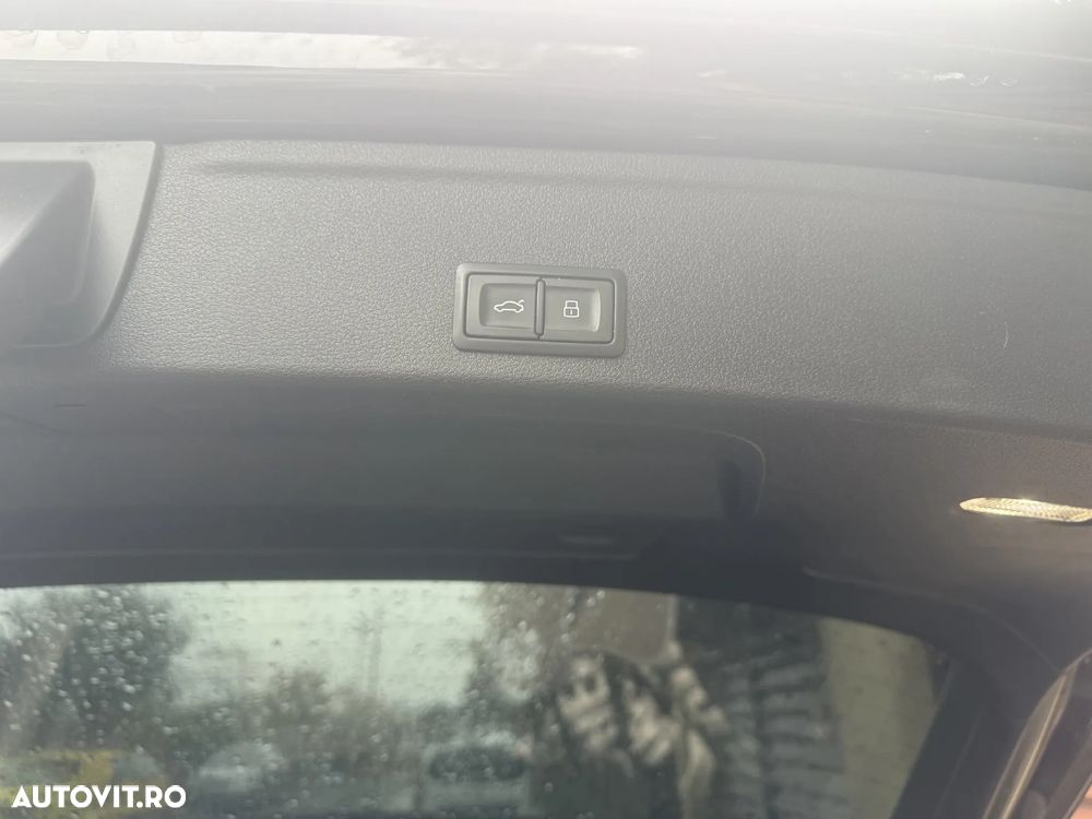 Audi A4 Avant 2.0 TDI quattro S tronic - 5