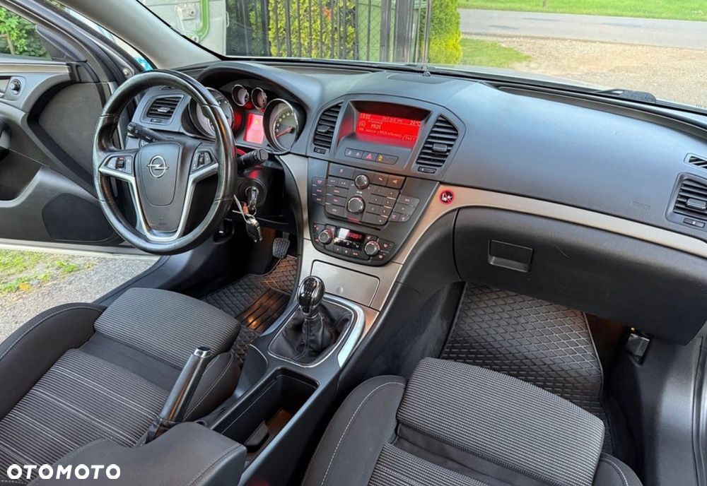 Opel Insignia - 20