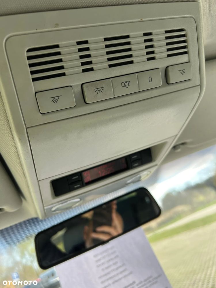 Volkswagen Caravelle L2 - 19