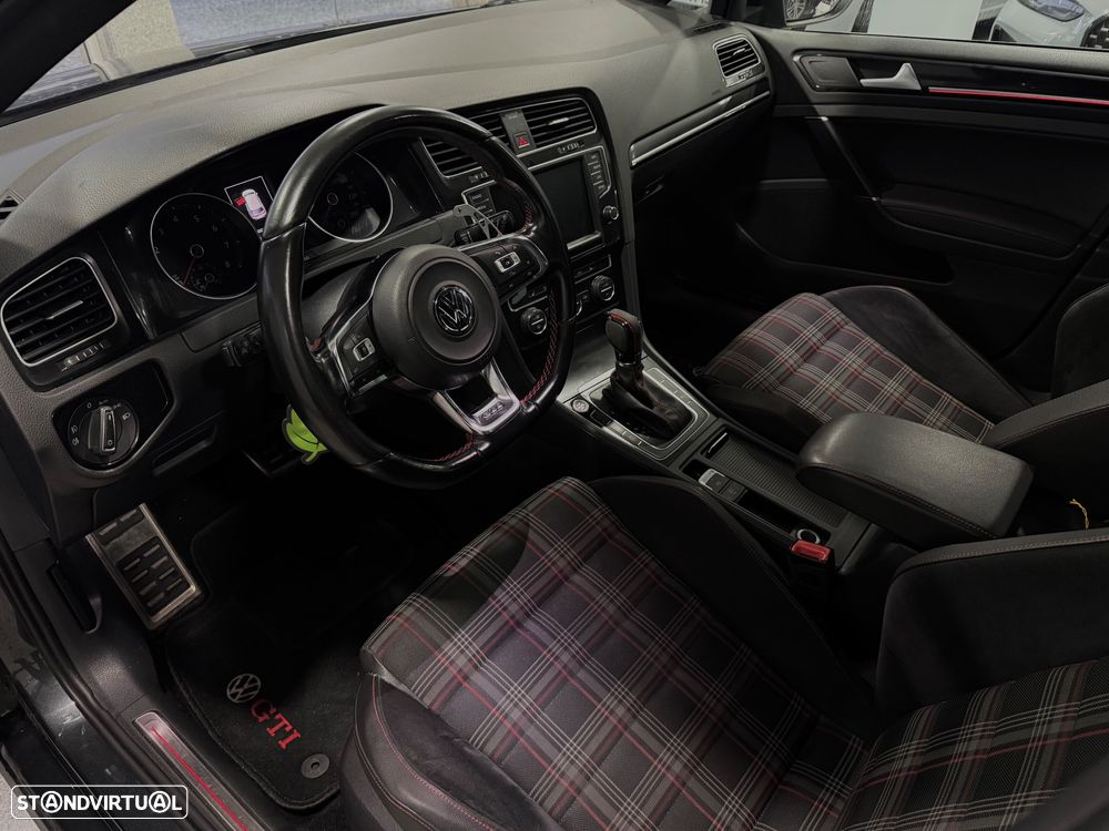 VW Golf 2.0 TSi GTi DSG - 7