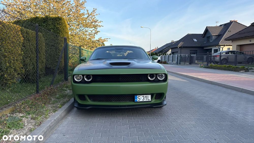 Dodge Challenger 5.7 R/T - 1