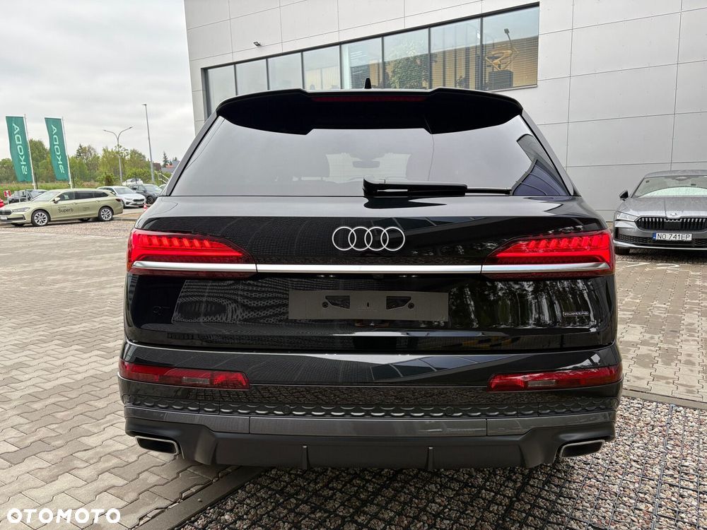 Audi Q7 - 9