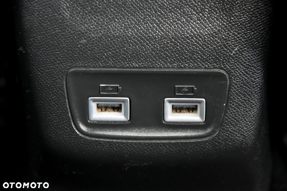 Peugeot 2008 ver-puretech-130-eat8-gt - 21