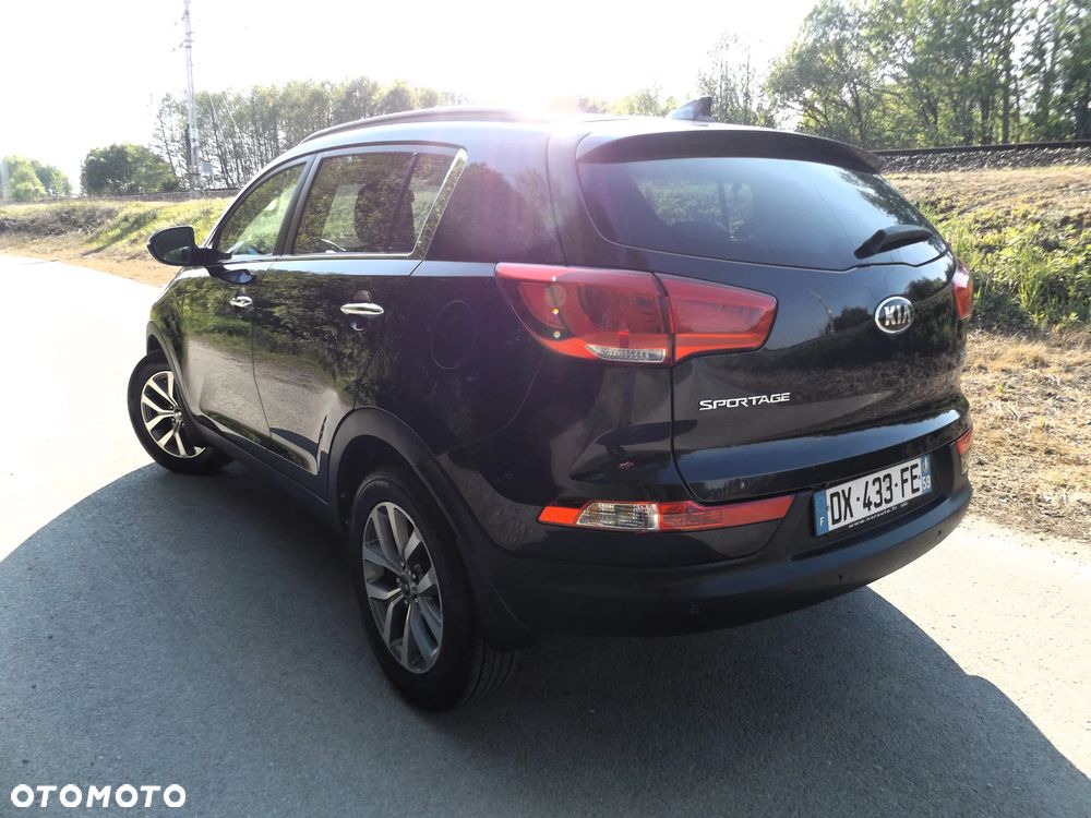 Kia Sportage 1.7 CRDI 2WD ISG Dream-Team Edition - 19