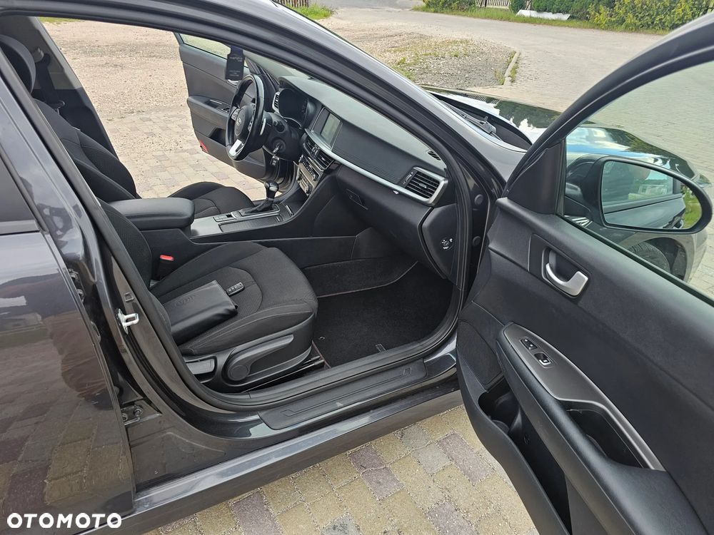 Kia Optima 1.6 T-GDI L DCT - 12