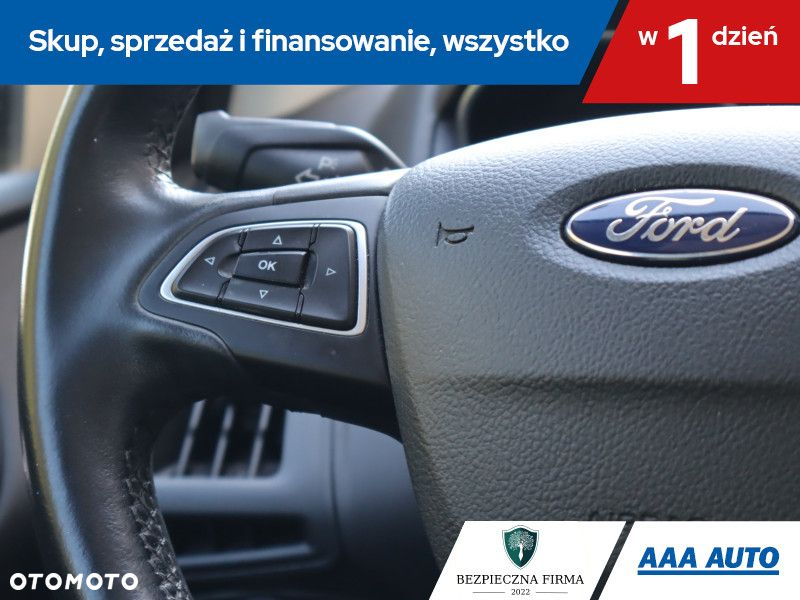 Ford Focus - 17