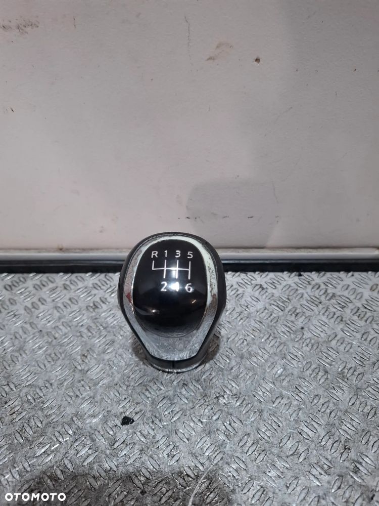 Gałka zmiany biegów Nissan Qashqai J11 Lift 2017 rok - 1