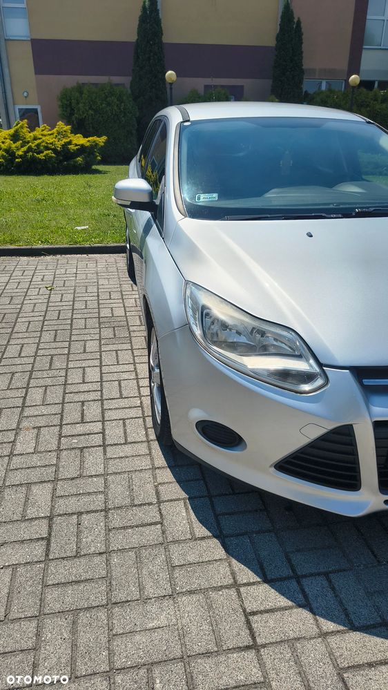 Ford Focus 1.6 TDCi Ambiente - 11